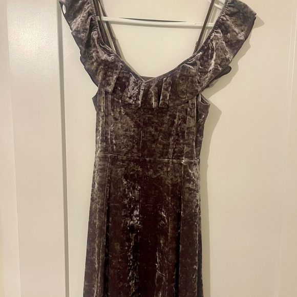 American Eagle Velvet Grey Dress - Picture 2 of 4